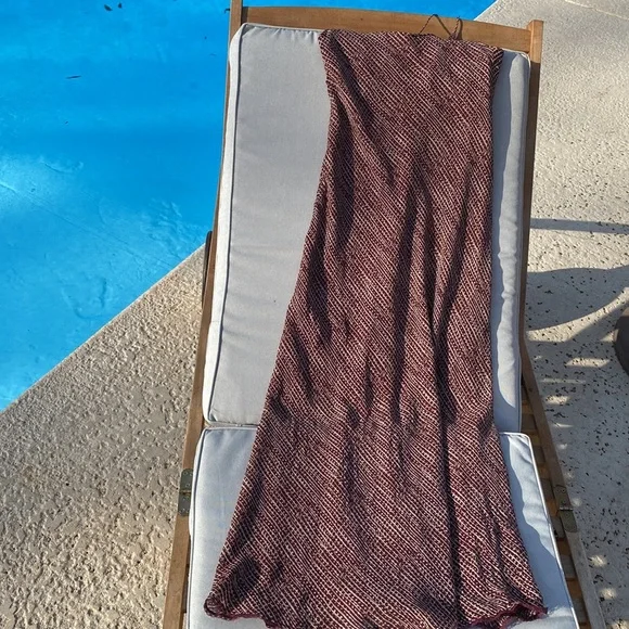 100 % Silk Dress Beautiful - Picture 5 of 7